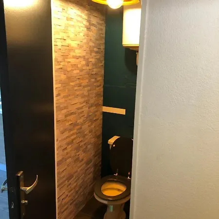 Frejus Studio De 27 M2 Situe A 5Mn En Voiture De La Mer Apartment Frejus